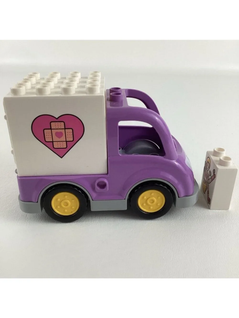 Lego Duplo Disney Doc McStuffins Rosie Ambulance Toddler First Building Toy